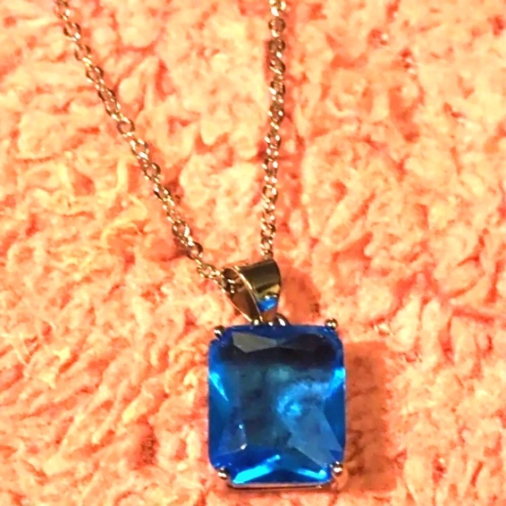 Elegant 925 blue cubic Zirconia chain necklace